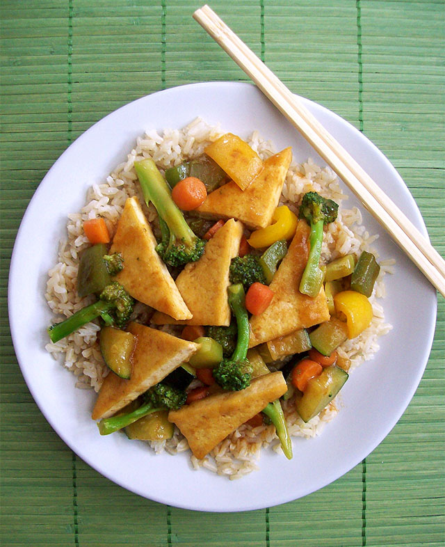 Sweet and Spicy Tofu Stir-Fry